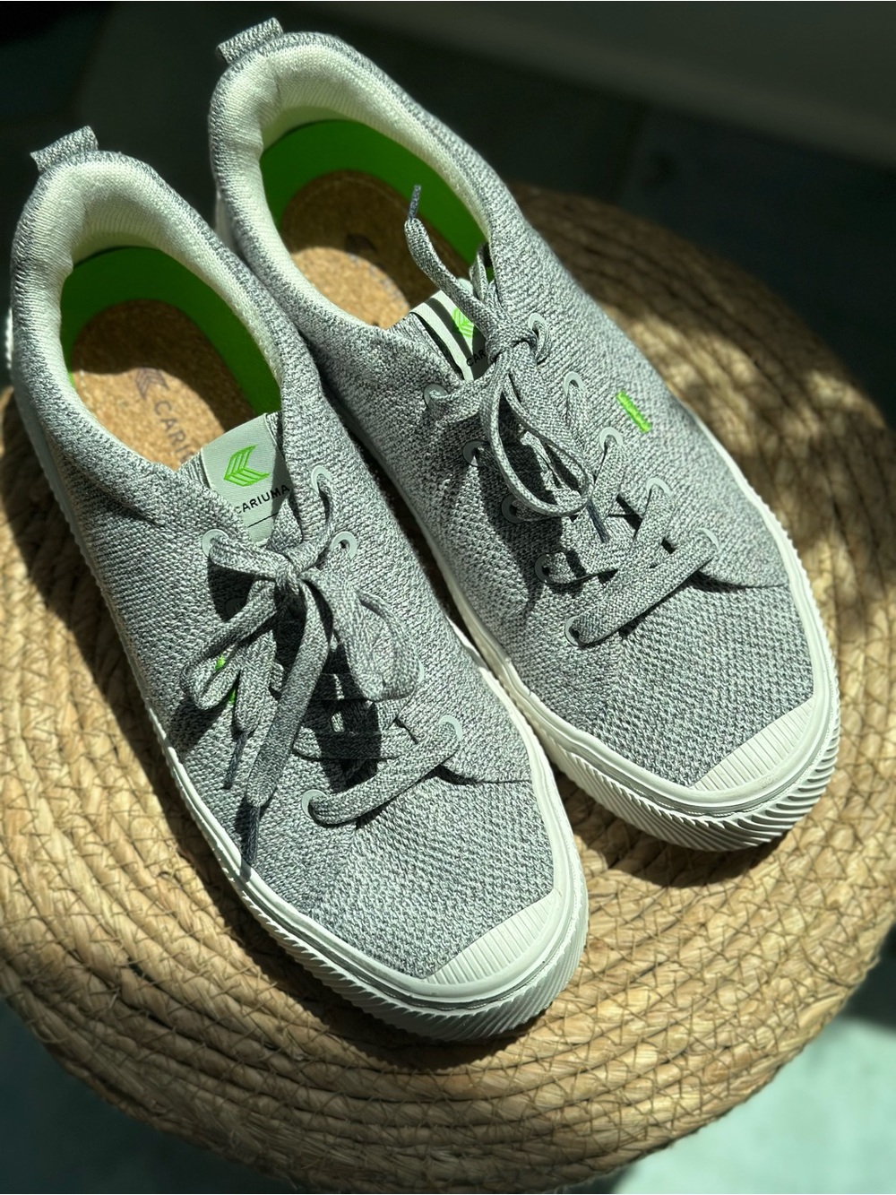Cariuma IBL Low Unisex Grey Knit Sneakers with Lime Green Accents W 8.5 M 7